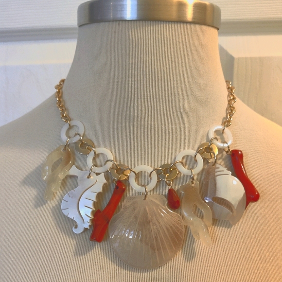 None Jewelry - Coral & Sea Shell Plastic Acrylic Necklace Set